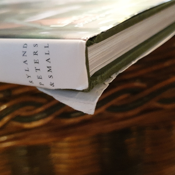 Eating Outdoors by Lindy Wildsmith - Picture 10 of 10